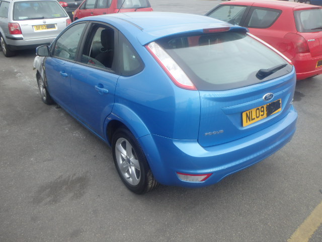 Breaking FORD FOCUS, FOCUS ZETEEC Secondhand Parts 