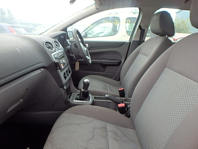 FORD FOCUS Dismantlers, FOCUS LX T Car Spares 