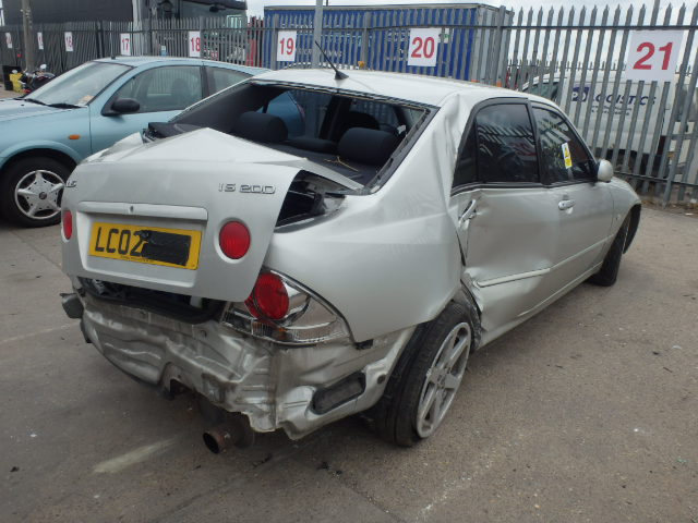 LEXUS IS200 Dismantlers, IS200 S Used Spares 