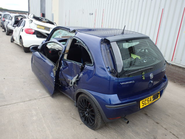 Breaking VAUXHALL CORSA, CORSA SXI Secondhand Parts 