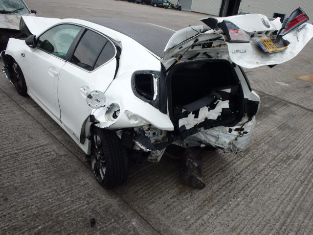 Breaking LEXUS CT, CT 200 Secondhand Parts 