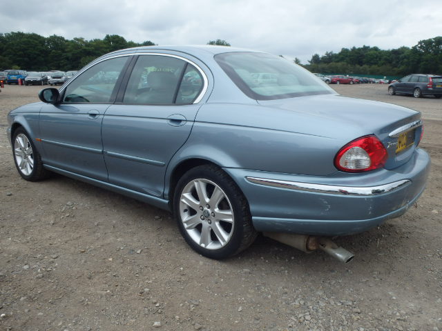 Breaking JAGUAR X-TYPE, X-TYPE V6 Secondhand Parts 