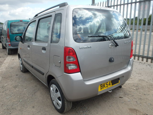 Breaking SUZUKI WAGON, WAGON R+ G Secondhand Parts 