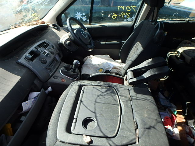 RENAULT G-SCENIC Dismantlers, G-SCENIC D Car Spares 