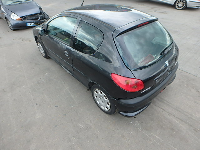 Breaking PEUGEOT 206, 206 FEVER Secondhand Parts 