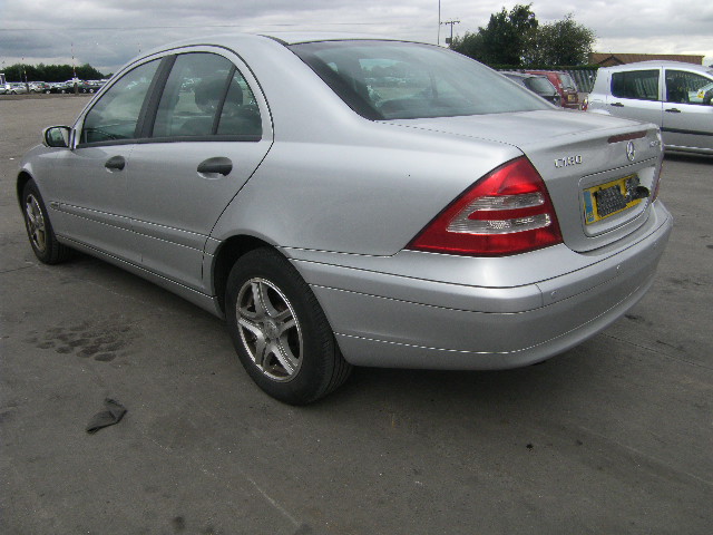 Breaking MERCEDES C CLASS, C CLASS 180 KOMP. Secondhand Parts 