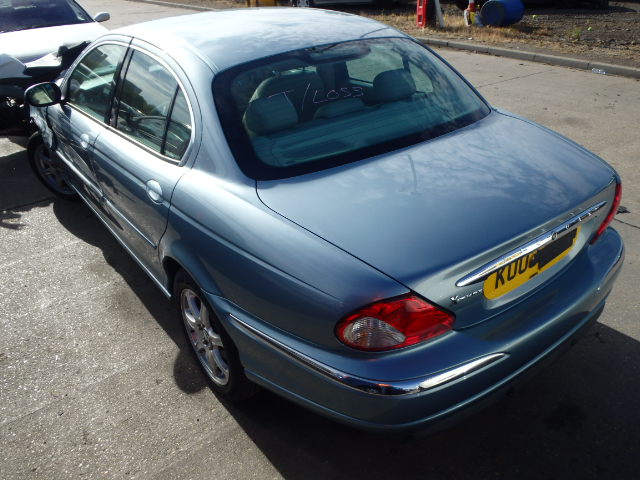 Breaking JAGUAR X-TYPE, X-TYPE V6 Secondhand Parts 