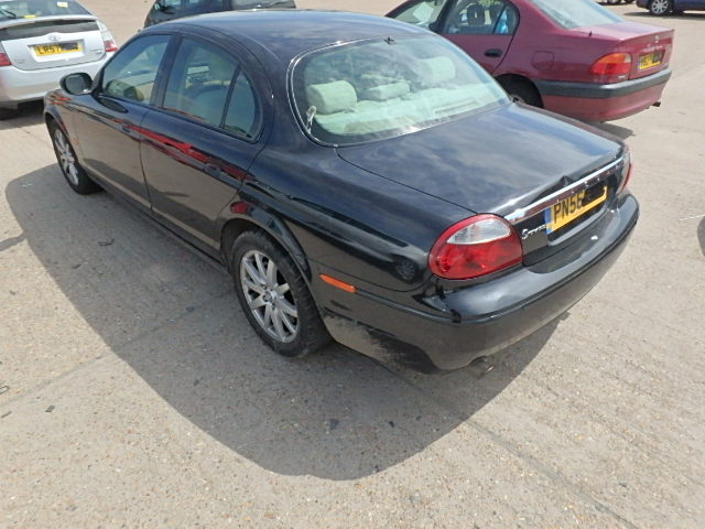 Breaking JAGUAR S-TYPE, S-TYPE DIESEL Secondhand Parts 