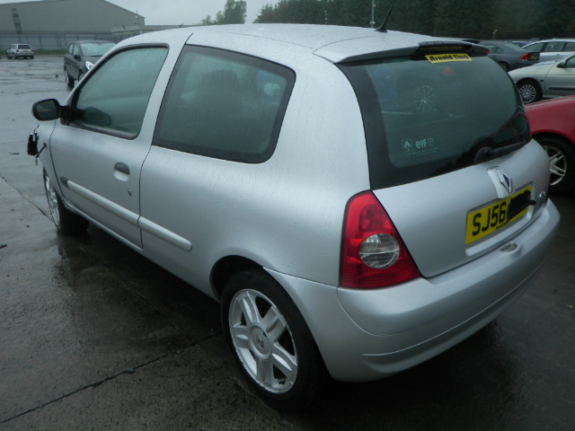 Breaking RENAULT CLIO, CLIO CAMPUS Secondhand Parts 