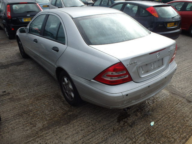 Breaking MERCEDES C CLASS, C CLASS 180 KOMP. Secondhand Parts 