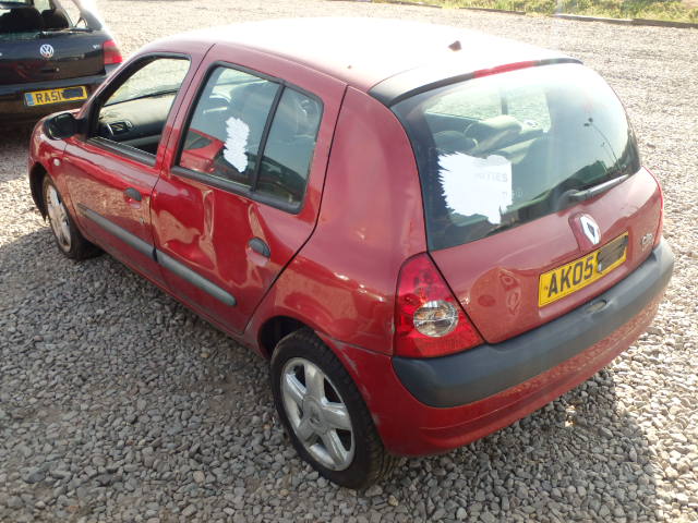 Breaking RENAULT CLIO, CLIO RUSH Secondhand Parts 