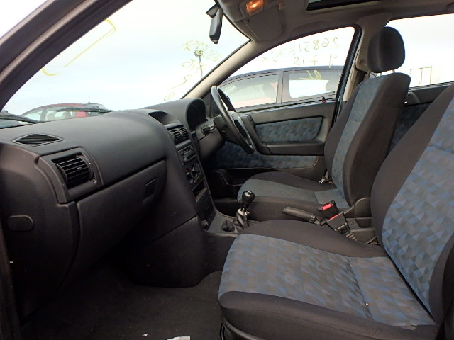VAUXHALL ASTRA Dismantlers, ASTRA LS 8 Car Spares 