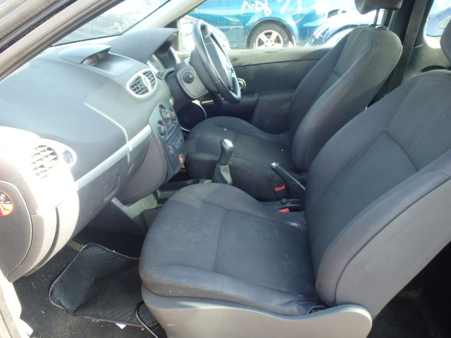 RENAULT CLIO Dismantlers, CLIO DYNAMIQUE Car Spares 