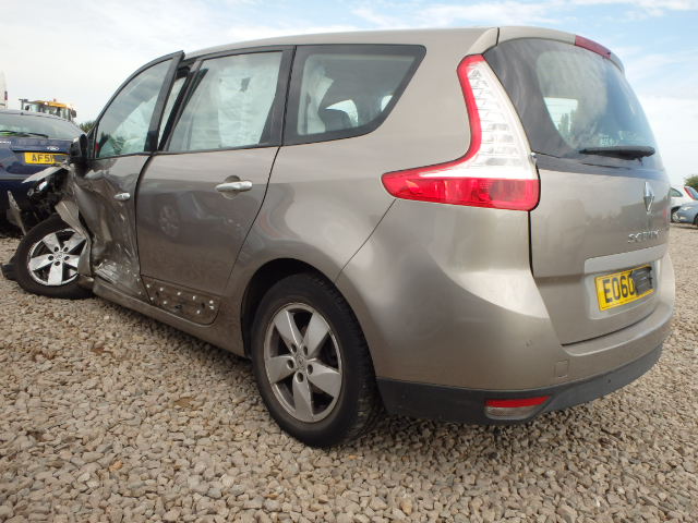 Breaking RENAULT GR, GR SCENIC Secondhand Parts 