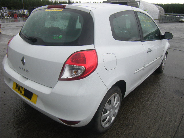 RENAULT CLIO Dismantlers, CLIO EXPRESSION Used Spares 