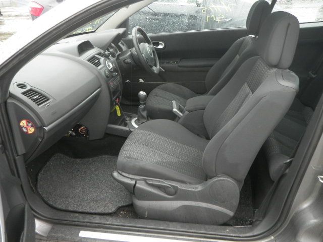 RENAULT MEGANE Dismantlers, MEGANE DYNAMIQUE Car Spares 