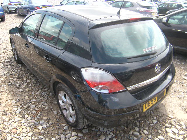 Breaking VAUXHALL ASTRA, ASTRA SXI Secondhand Parts 