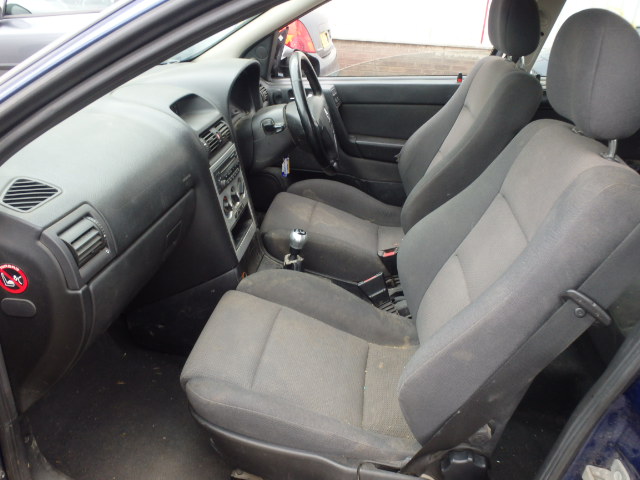 VAUXHALL ASTRA Dismantlers, ASTRA SXI Car Spares 