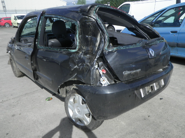 Breaking RENAULT CLIO, CLIO CAMPUS Secondhand Parts 