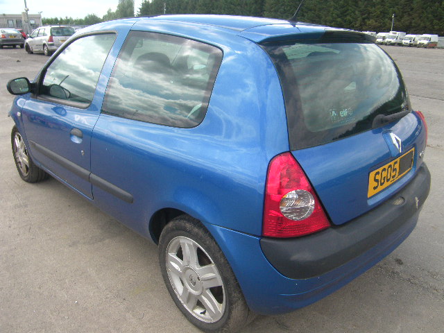 Breaking RENAULT CLIO, CLIO DYNAMIQUE Secondhand Parts 