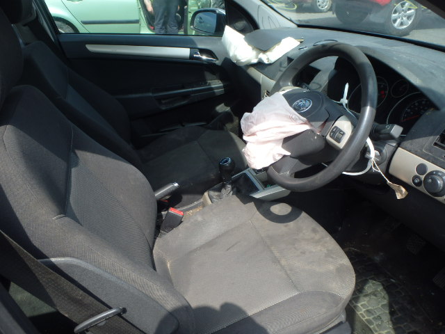 VAUXHALL ASTRA Dismantlers, ASTRA CLUB Car Spares 