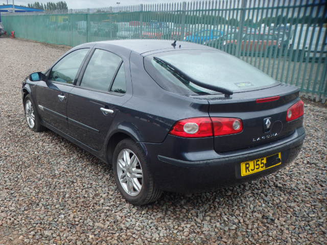 Breaking RENAULT LAGUNA, LAGUNA INITIALE Secondhand Parts 