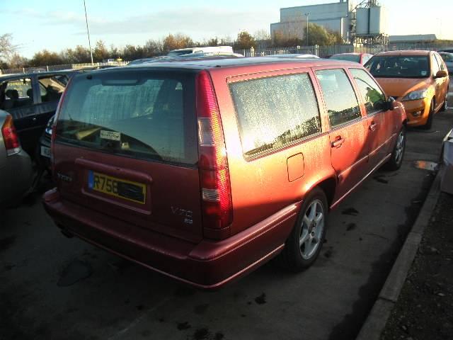 Volvo V70 Dismantlers, V70 10V Used Spares 