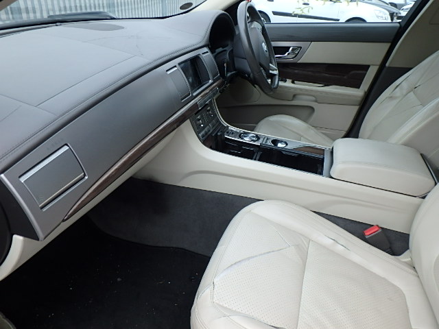 JAGUAR XF Dismantlers, XF S PREMIUM Car Spares 
