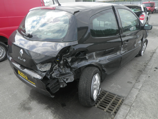 RENAULT CLIO Dismantlers, CLIO EXTREME Used Spares 