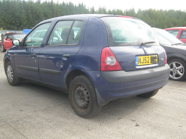 Breaking RENAULT CLIO, CLIO EXPRESSION Secondhand Parts 