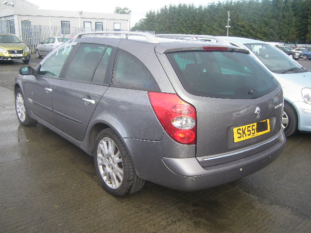 Breaking RENAULT LAGUNA, LAGUNA DYNAMIQUE Secondhand Parts 