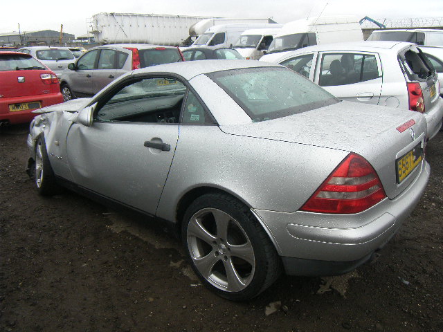 Breaking MERCEDES-BENZ SLK, SLK 230 KOMPRESSOR Secondhand Parts 