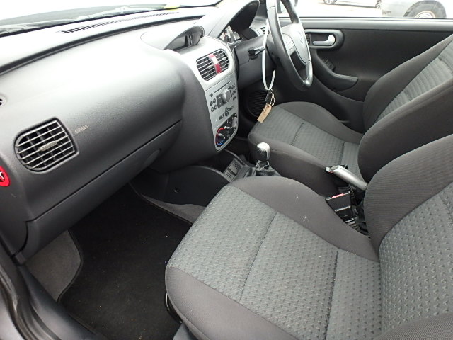 VAUXHALL CORSA Dismantlers, CORSA SXI Car Spares 