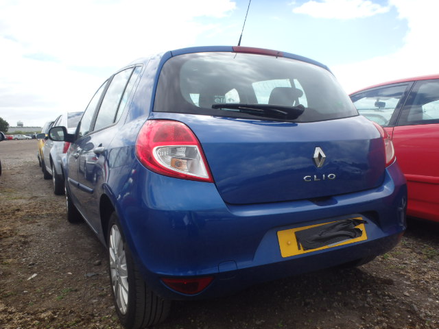 Breaking RENAULT CLIO, CLIO  Secondhand Parts 