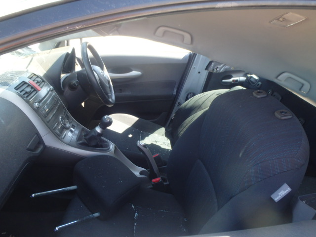 TOYOTA AURIS Dismantlers, AURIS TR V Car Spares 