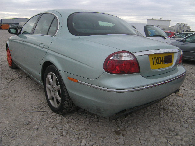 Breaking JAGUAR S TYPE, S TYPE V8 Secondhand Parts 
