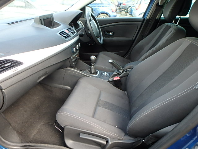 RENAULT MEGANE Dismantlers, MEGANE DYNAMIQUE Car Spares 
