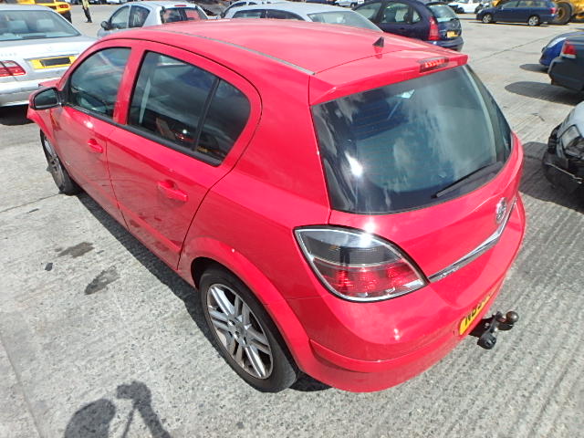 Breaking VAUXHALL ASTRA, ASTRA BREEZE Secondhand Parts 