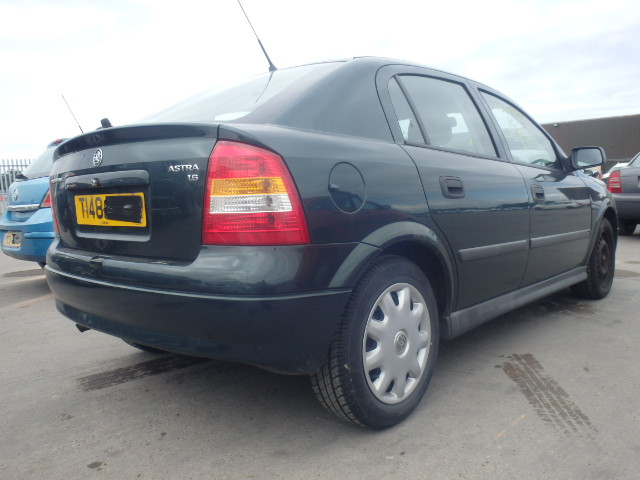 VAUXHALL ASTRA Dismantlers, ASTRA LS 8 Used Spares 