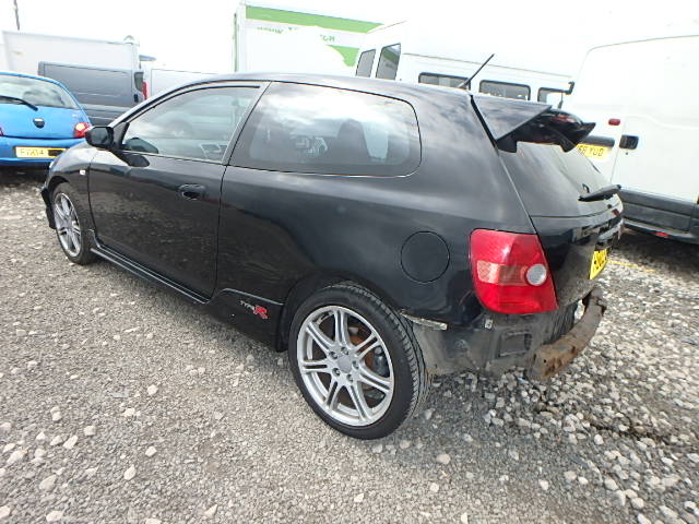 Breaking HONDA CIVIC, CIVIC TYPE R Secondhand Parts 