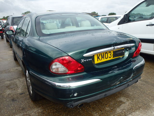 Breaking JAGUAR X-TYPE, X-TYPE V6 Secondhand Parts 