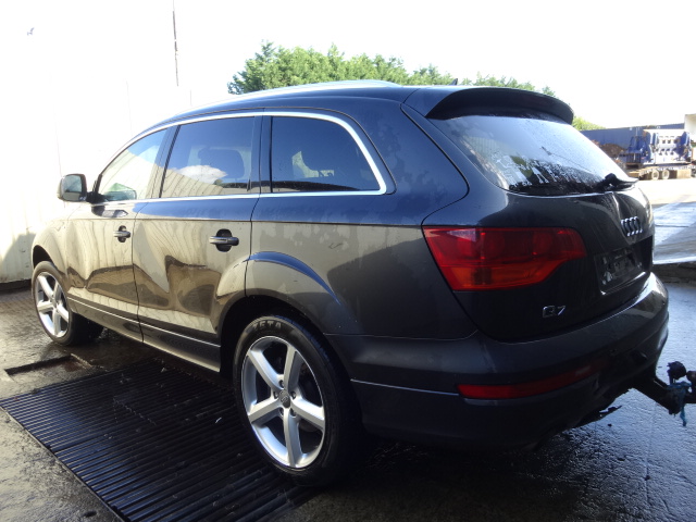 Breaking AUDI Q7, Q7 S LINE Secondhand Parts 