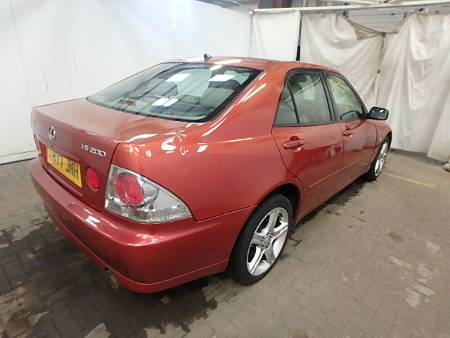 LEXUS IS200 Dismantlers, IS200 SE Used Spares 
