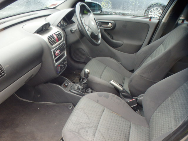 VAUXHALL CORSA Dismantlers, CORSA SXI Car Spares 