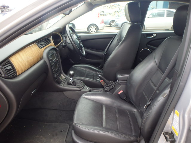 JAGUAR X-TYPE Dismantlers, X-TYPE S D Car Spares 
