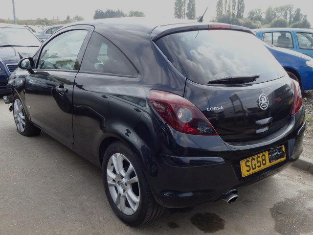 Breaking VAUXHALL CORSA, CORSA SXI Secondhand Parts 