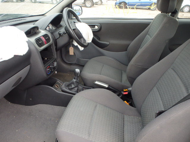 VAUXHALL CORSA Dismantlers, CORSA SXI Car Spares 