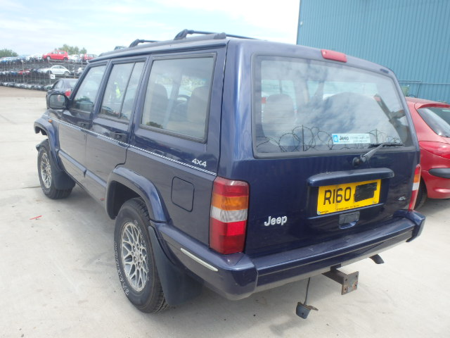 Breaking JEEP CHEROKEE, CHEROKEE L Secondhand Parts 
