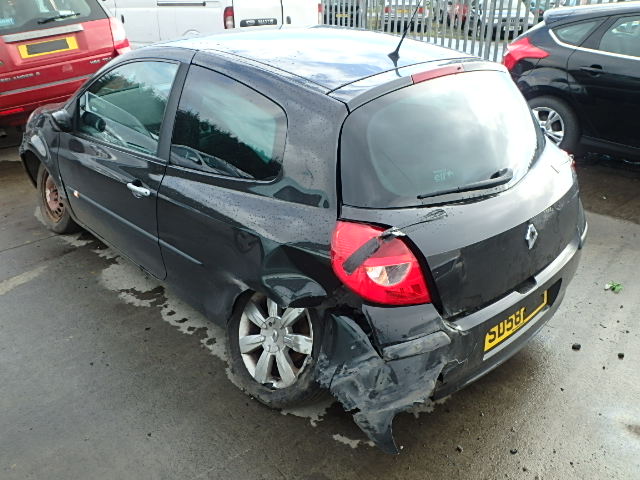 Breaking RENAULT CLIO, CLIO DYNAMIQUE Secondhand Parts 