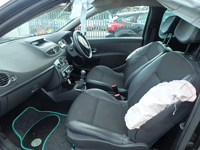 RENAULT CLIO Dismantlers, CLIO DYNAMIQUE Car Spares 